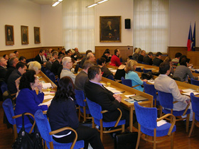 Seminář - Waiting Lists 2012 a centrové inovativní léky